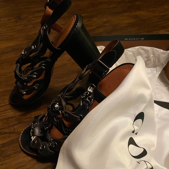 The Show Stopper Coach shoes! - Picture 5 of 8